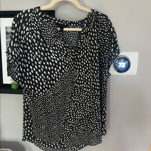Banana Republic Black and White Wrap Blouse
